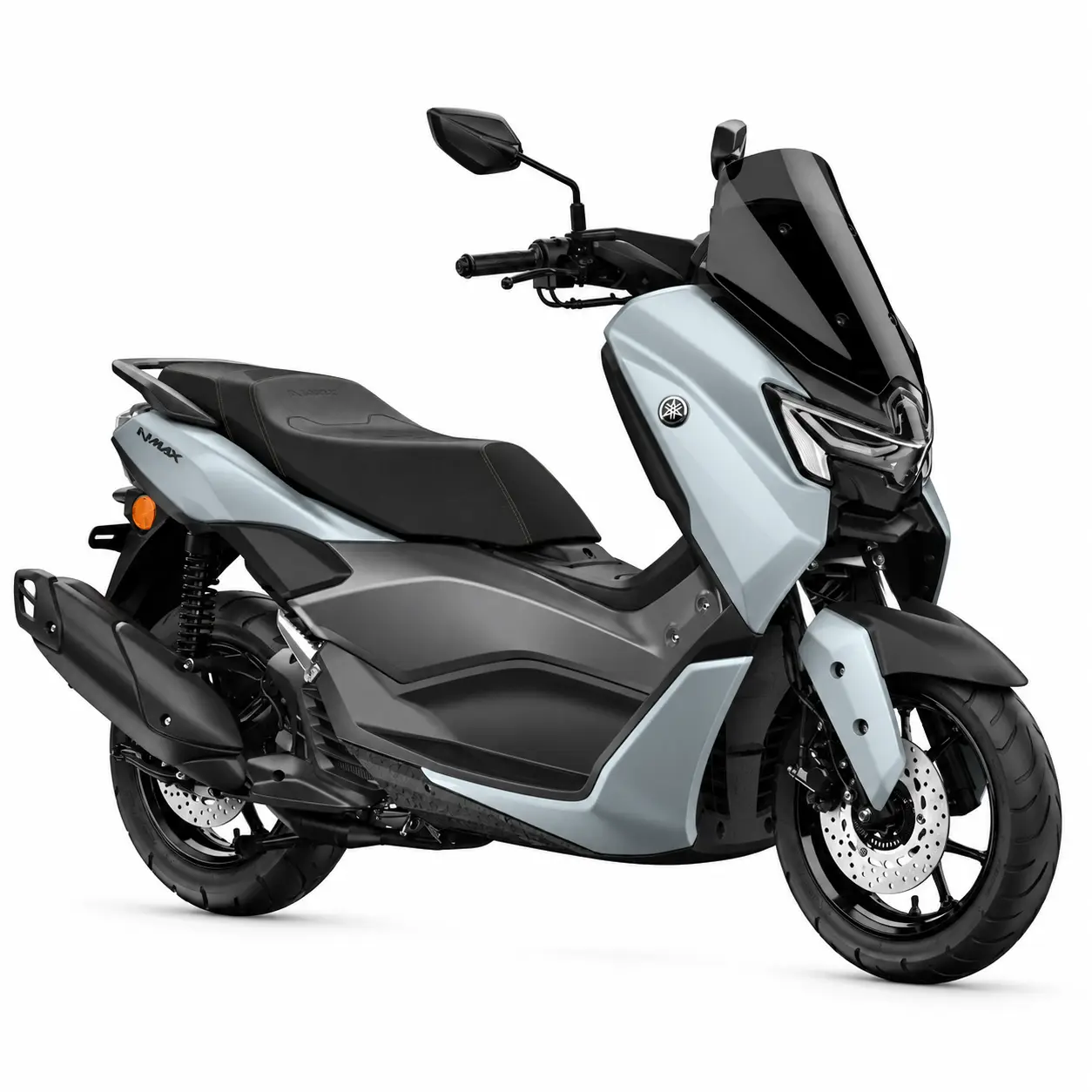 Gümüş Yamaha NMAX 125 Stüdyo Çekimi